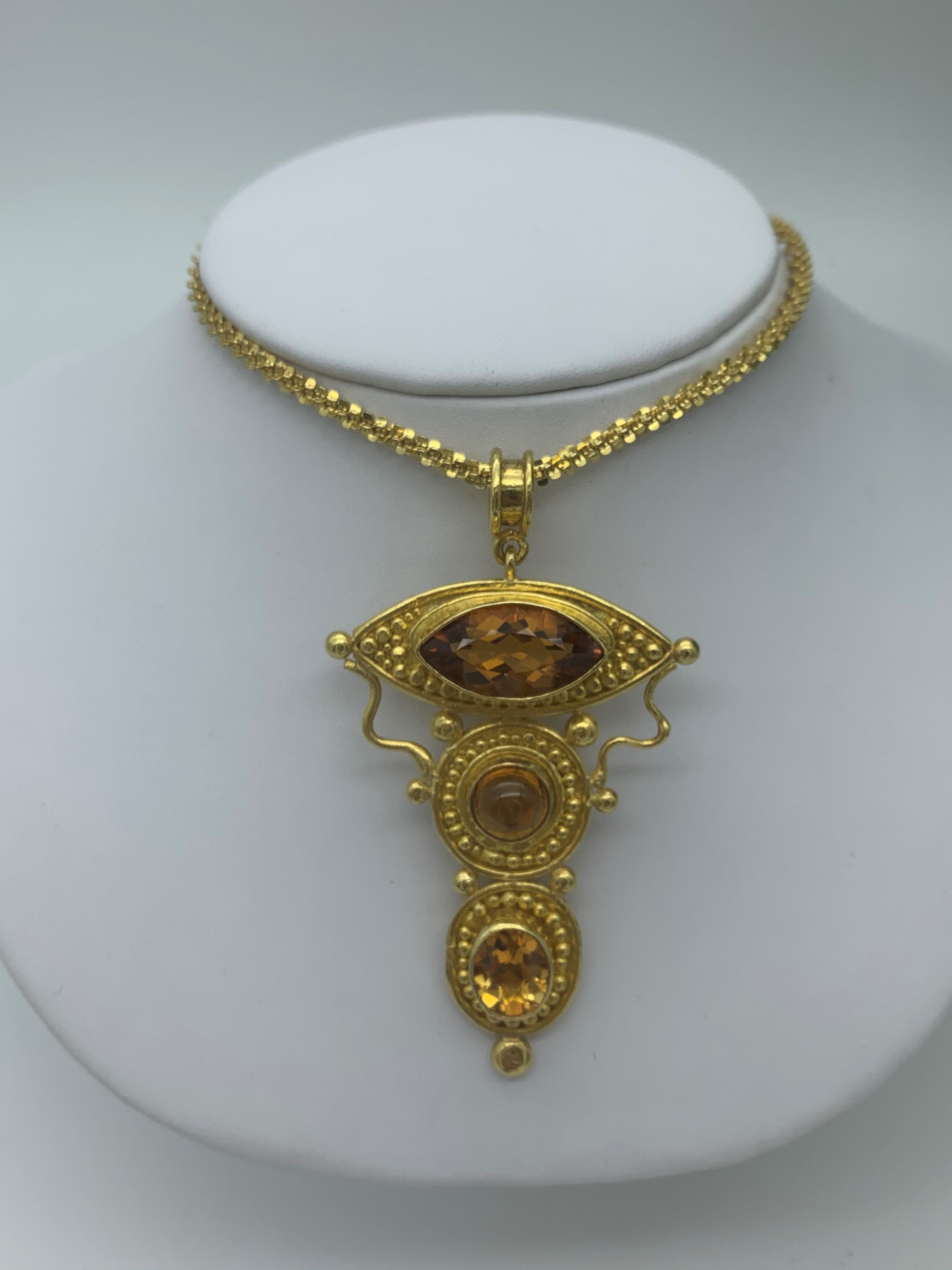 GOG Collection  Necklace EST-22K YG PENDANT TOPAZ 16.8DWT