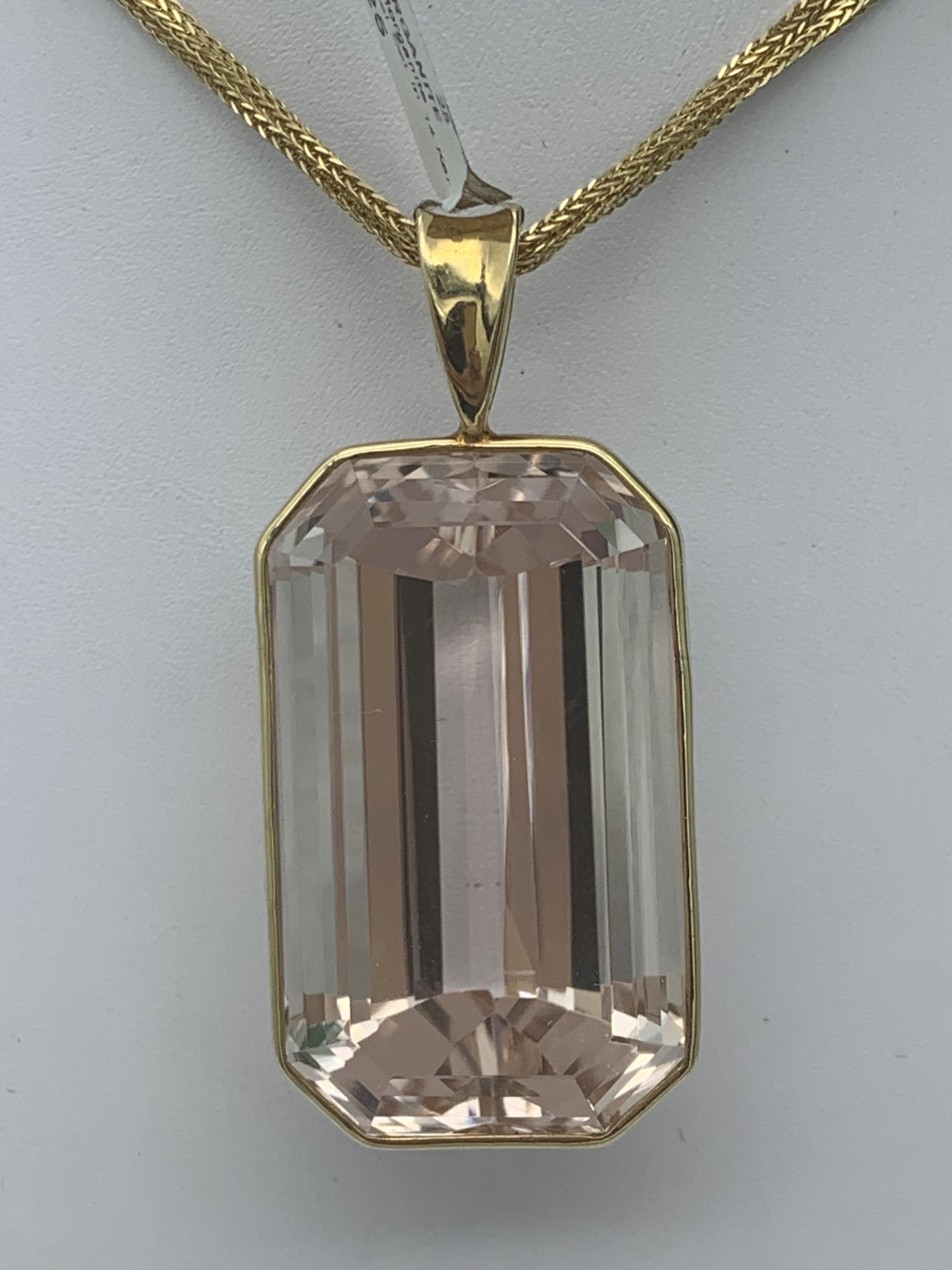 GOG Collection  Necklace EST-PMORGANITE