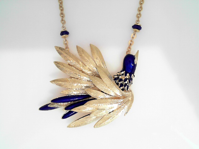 GOG Collection  Necklace EST-18KY/G BIRD