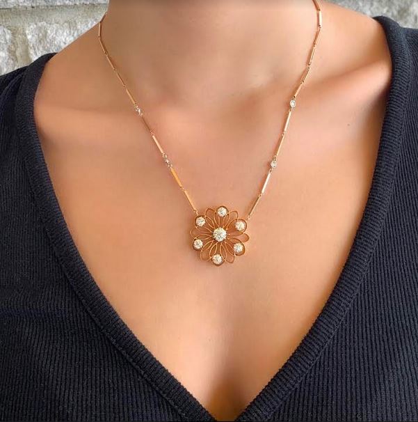 Estate gold necklaces discount