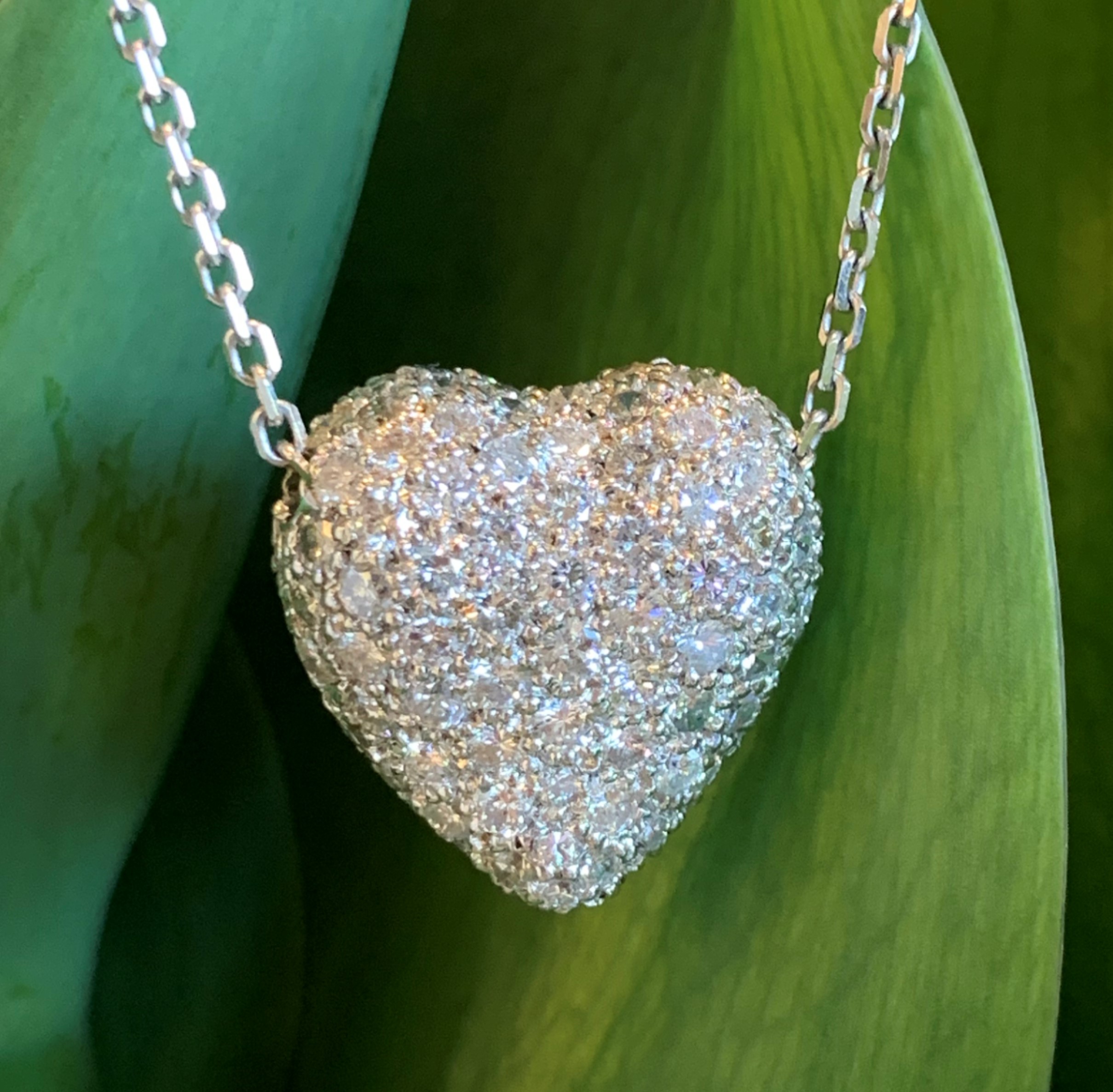 GOG Collection  Necklace EST-NDIAHEART3.19