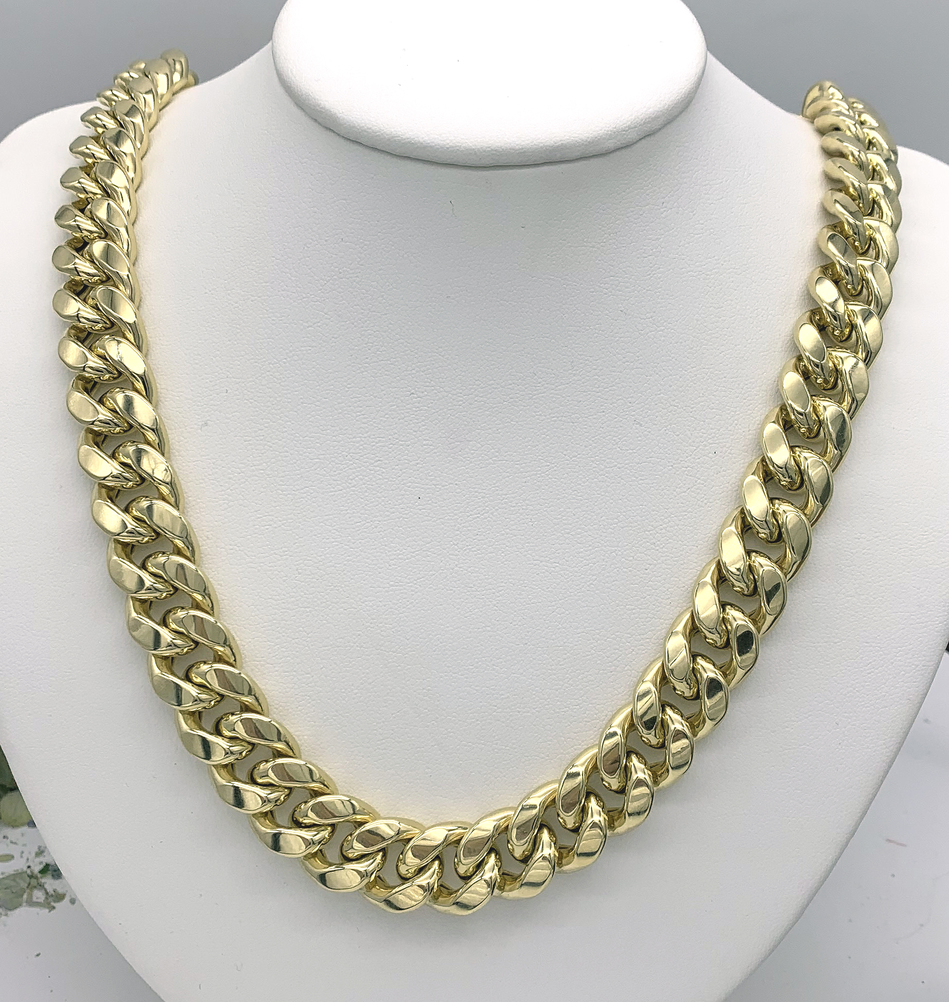 GOG Collection  Necklace EST-10K CUBAN