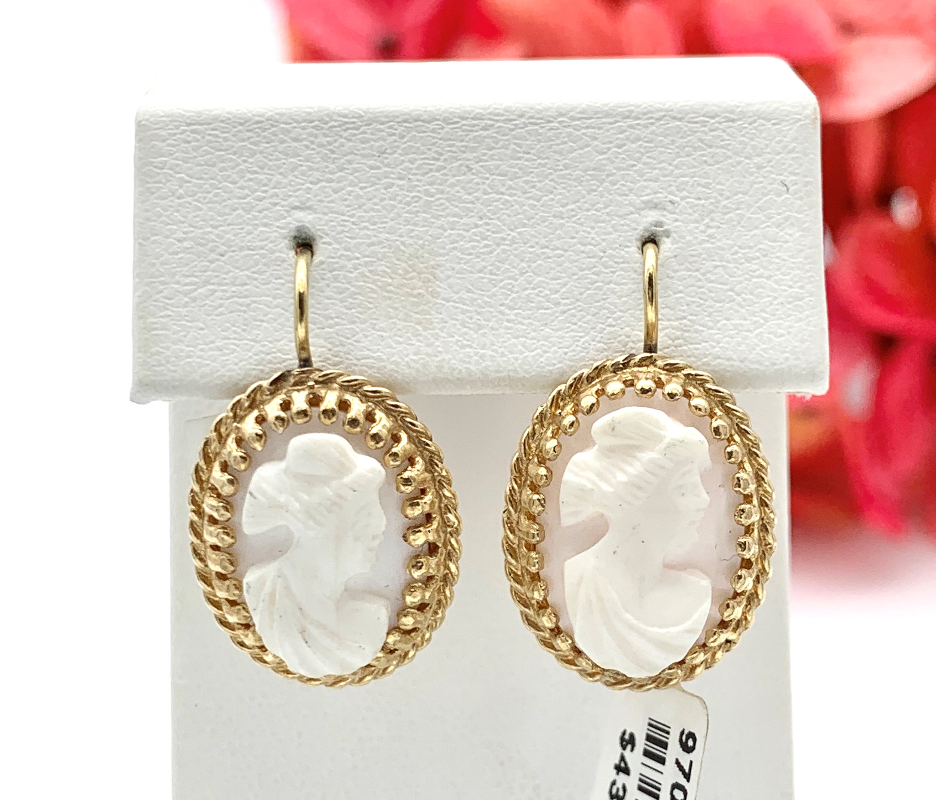 GOG Collection  Earrings EST-CAMEOEARRINGS