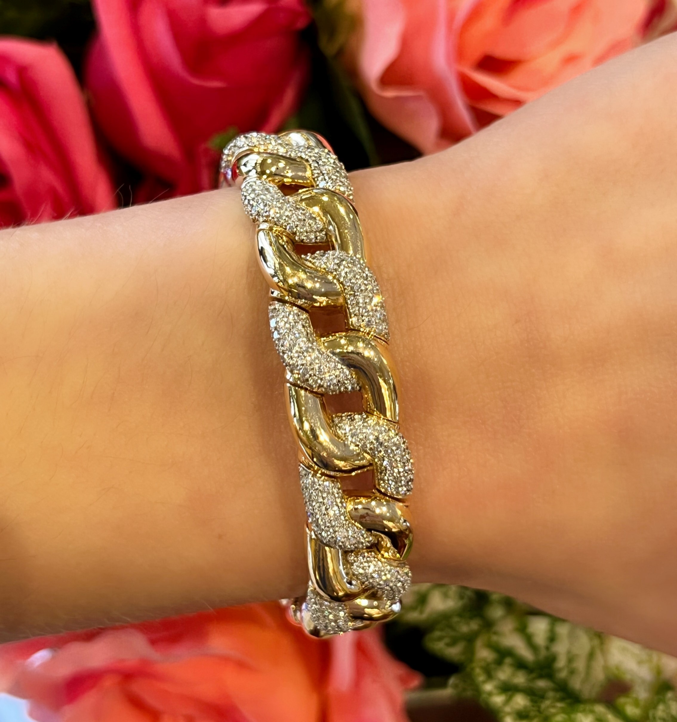 GOG Collection  Bracelet EST-18KRG3.0CT27.8