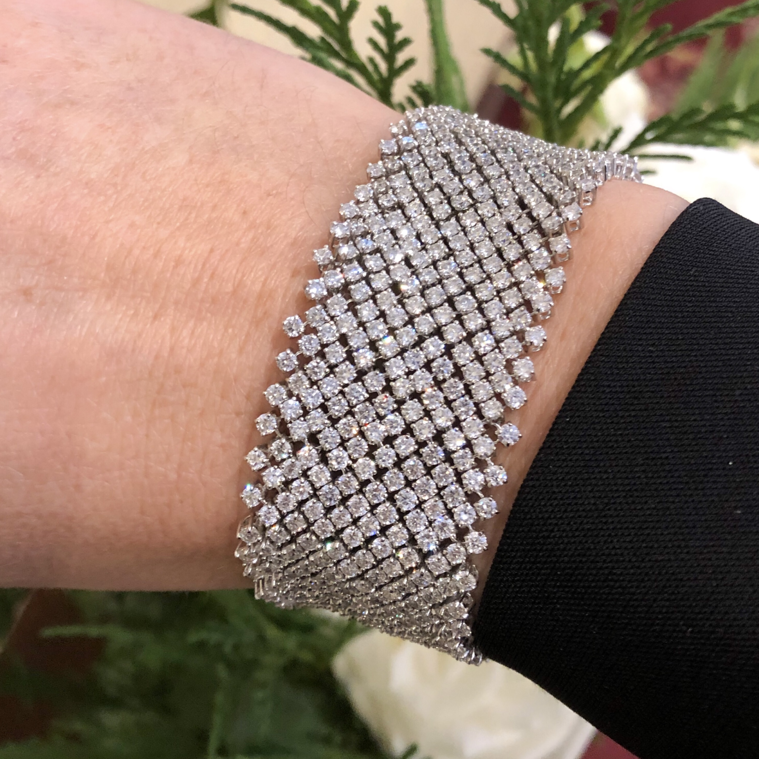 GOG Collection  Bracelet EST-18KT DIA BRAC 25CTTW
