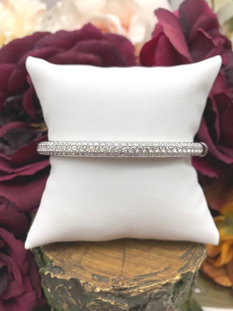 GOG Collection  Bracelet EST-18KTWGPAVEDIAMONDBANGLE2.55CTW