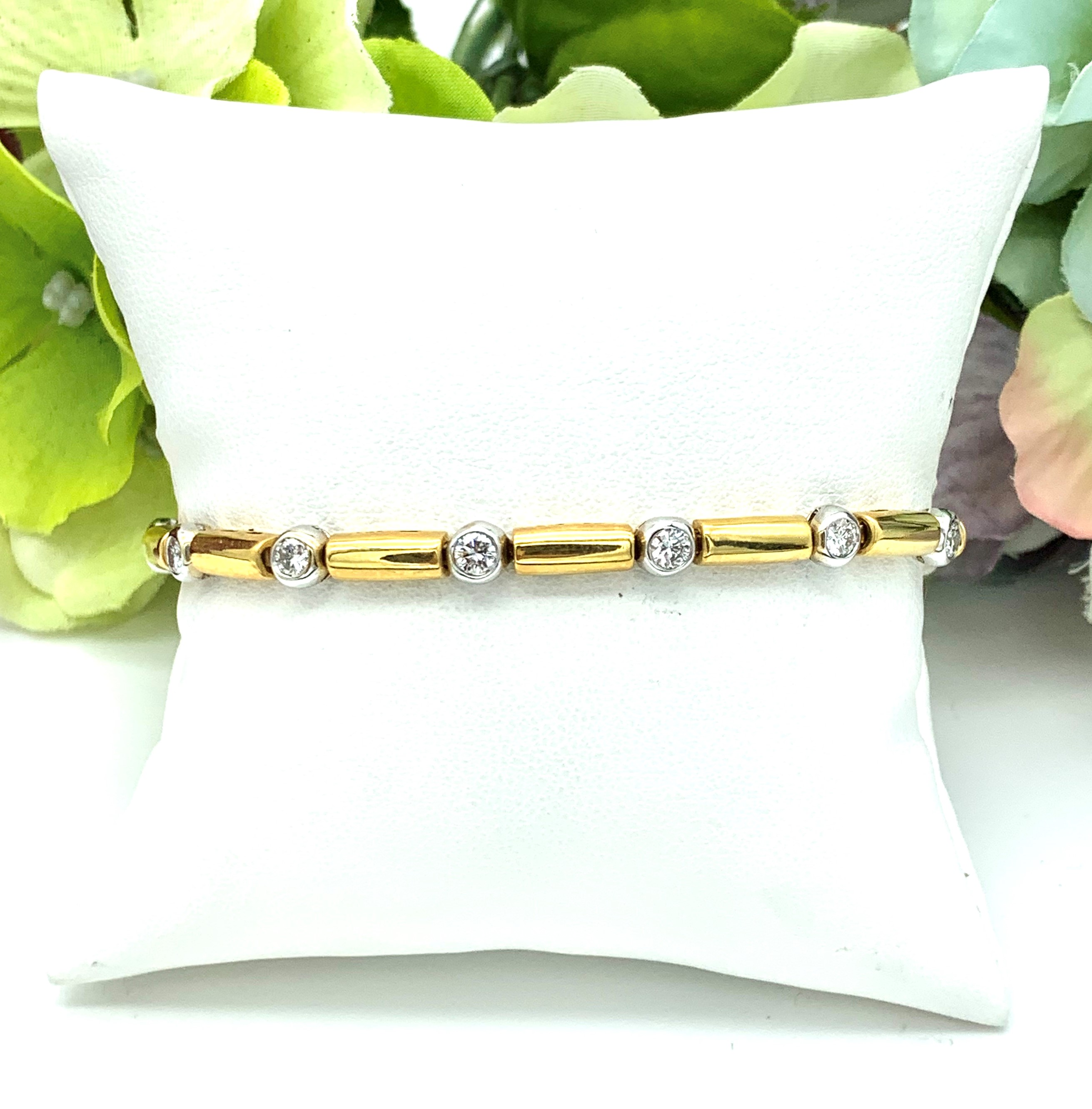 GOG Collection  Bracelet EST-18K DIA BEZEL