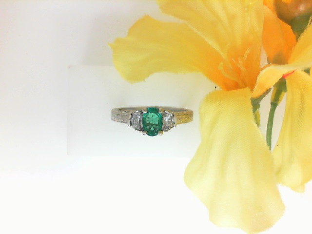 GOG Collection Ring EST-OVAL EMERALD RING GOG Collection Ring EST-OVAL EMERALD RING
