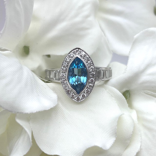 GOG Collection  Ring EST-MQBLUETOPAZANDDIA