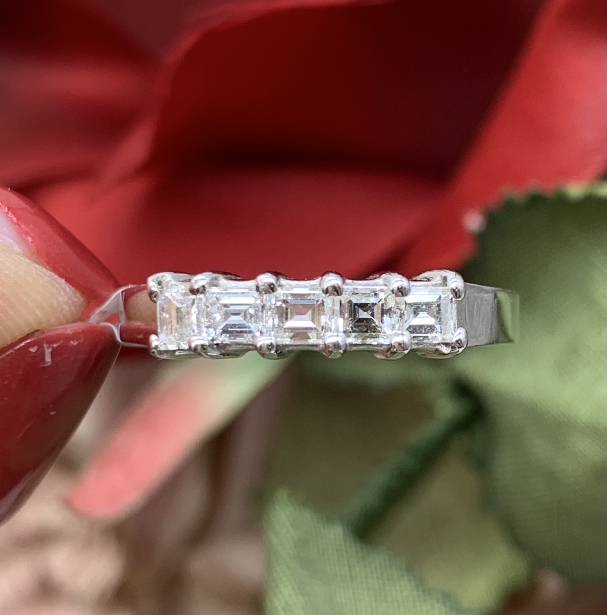 GOG Collection  Ring EST-WB361