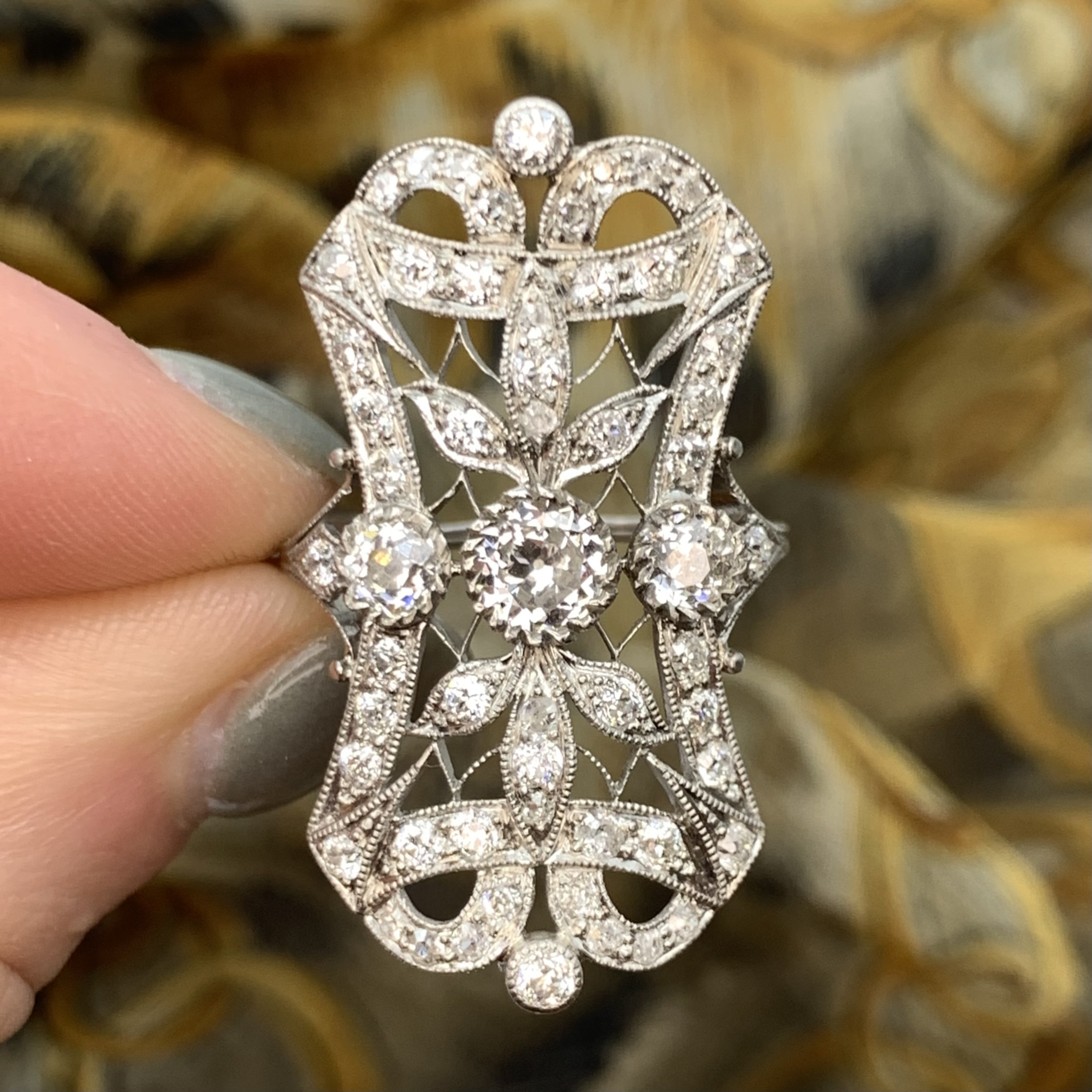 GOG Collection Ring EST-PLAT2CT GOG Collection Ring EST-PLAT2CT