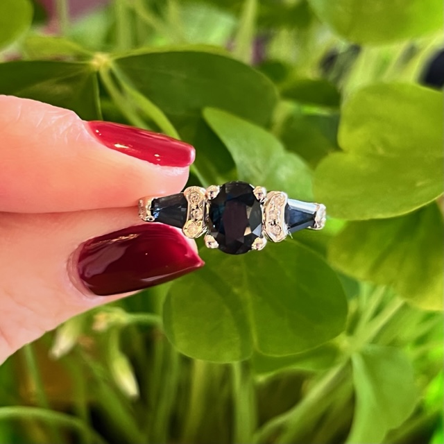 GOG Collection  Ring EST-18KT/14KTWGSAPPHIRERING