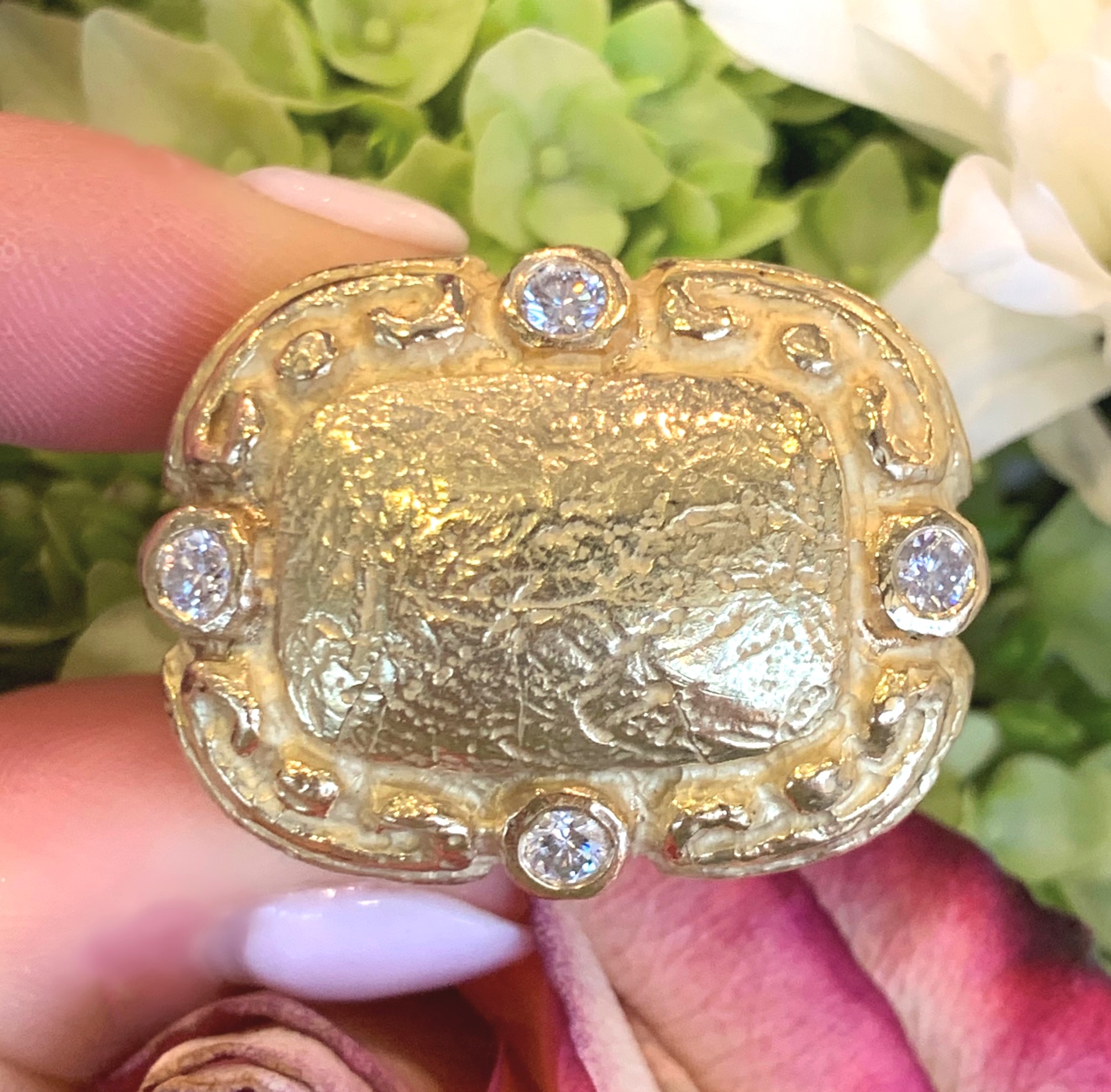 GOG Collection Ring EST-18KKATYBRISCOE GOG Collection Ring EST-18KKATYBRISCOE
