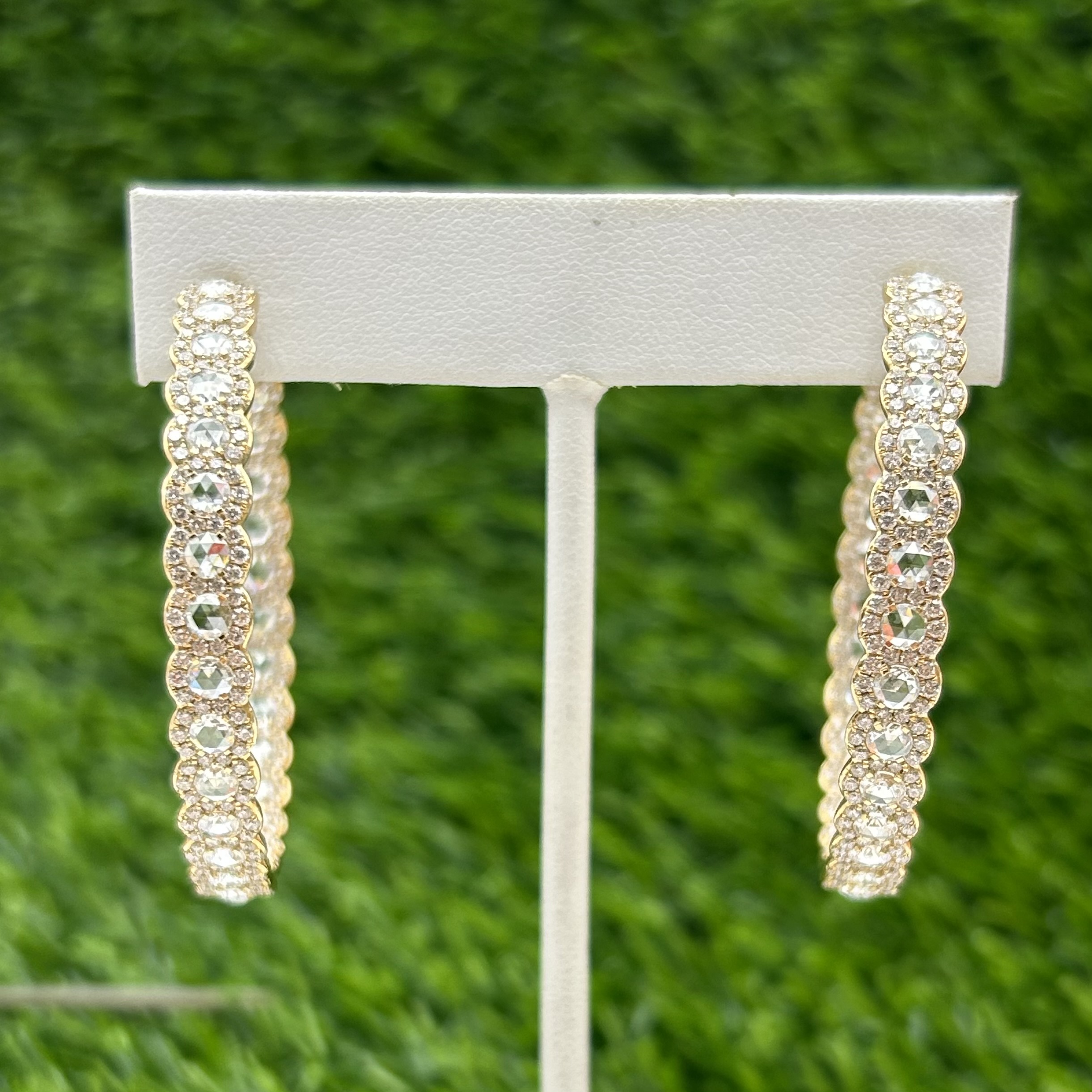 GOG Collection  Earrings EST-DES64FACETS8.64CTT
