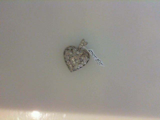 GOG Collection  Necklace EST-DIAMOND HEART PENDANT