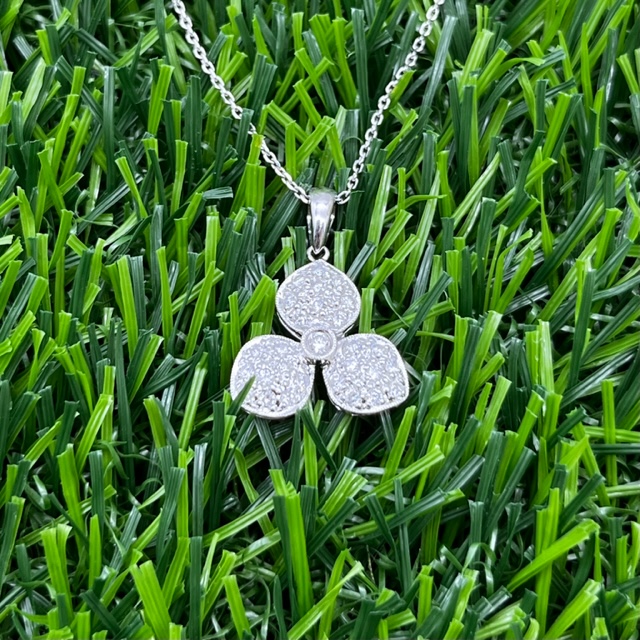 GOG Collection  Necklace EST-18KT/14KTDIAMONDPENDANT