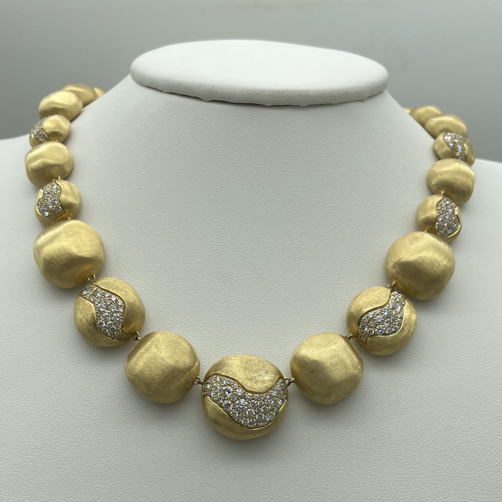 GOG Collection  Necklace EST-18K-MARCO BICEGO
