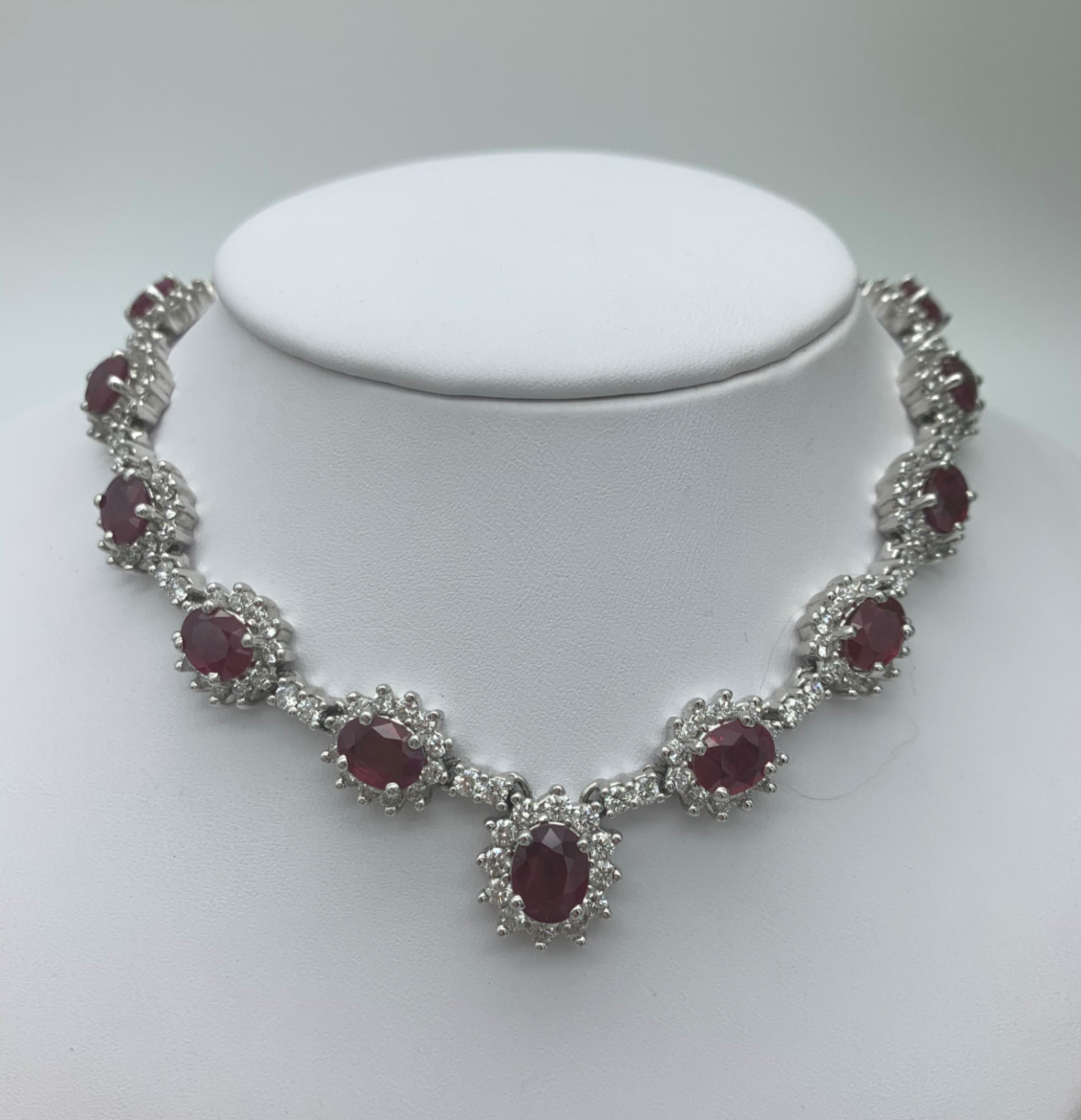 GOG Collection  Necklace EST-14KWG20CTRUBY