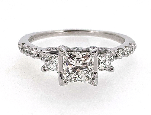 GOG Collection  Ring EST-VERRAGIO3STONE-0404