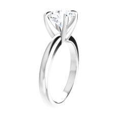 Solitaire 14K Gold 4 Prong Diamond Engagement Ring thumbnail 6