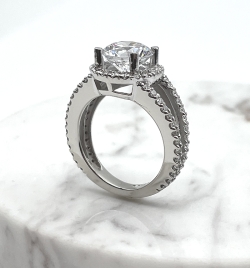 GOG Collection  Engagement Ring GOG-R2438