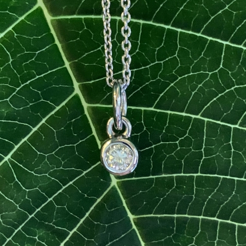 GOG Collection  Necklace GOG-0.12CTTWBEZEL