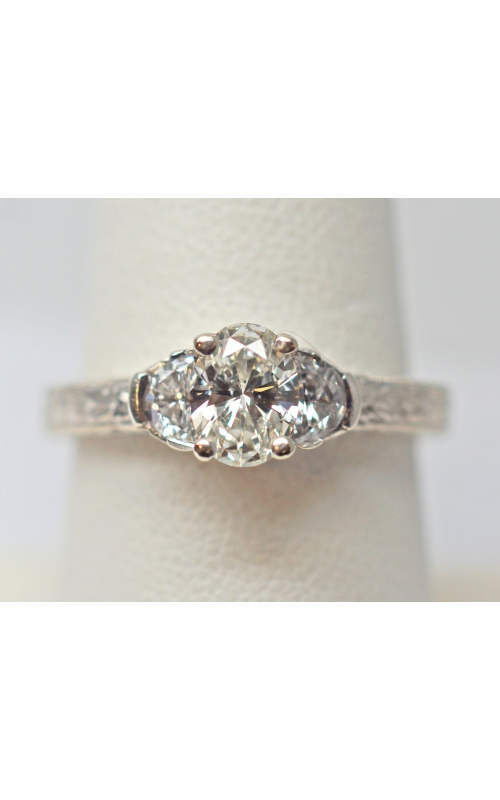 GOG Collection  Engagement Ring GOG-EST-