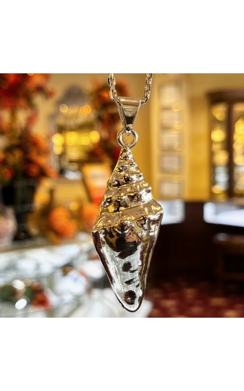 GOG Collection  Necklace EST-STERLINGCONCHSHELL