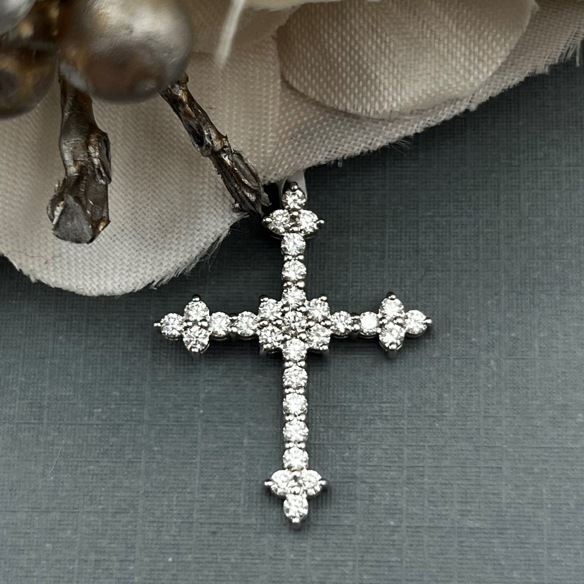GOG Collection  Necklace UNI-RPD923