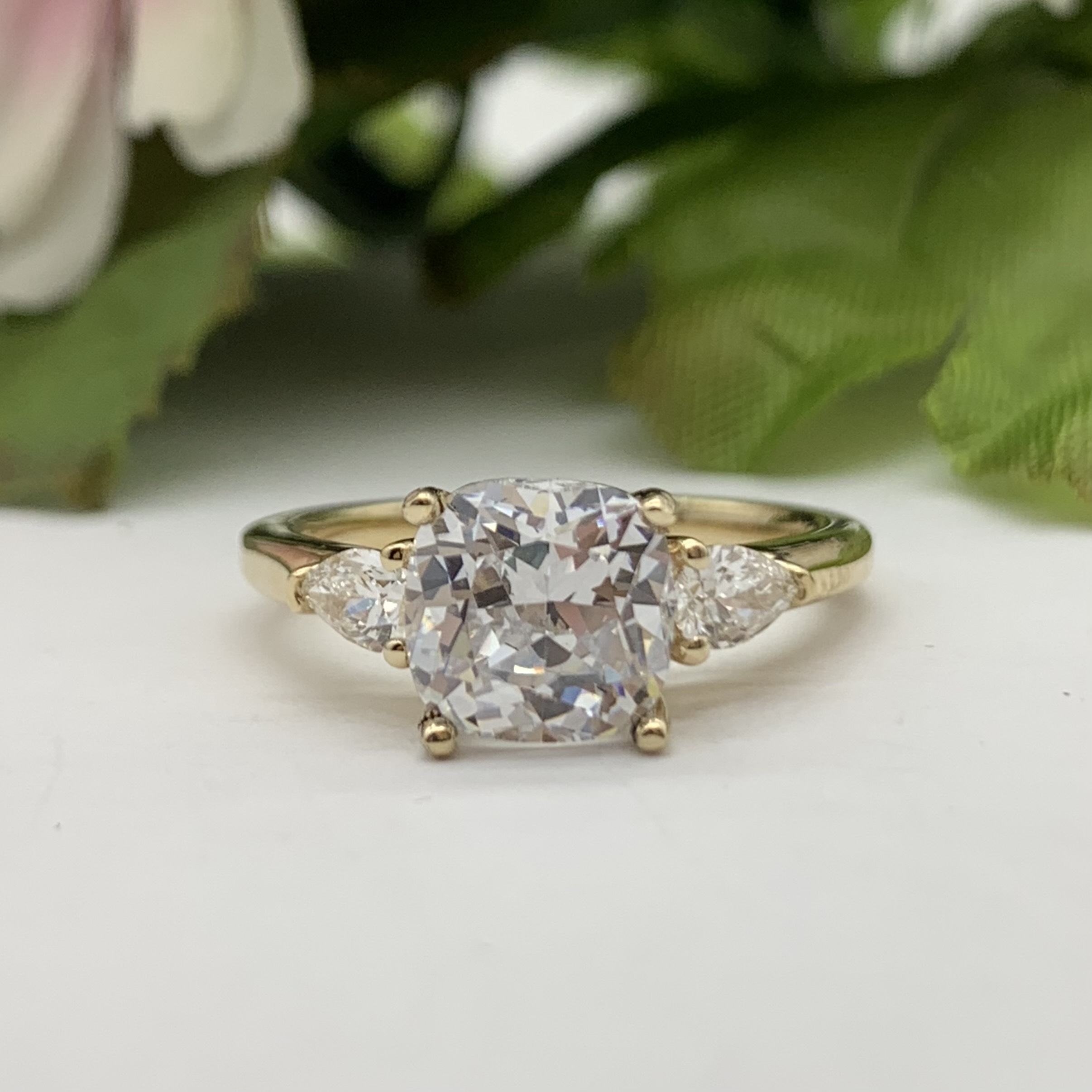 GOG Collection  Engagement Ring UNI-02-475364