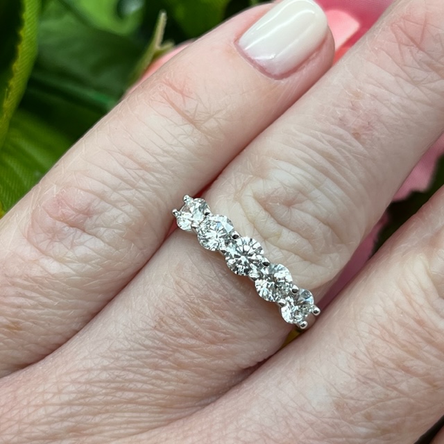 GOG Collection  Wedding Band UNI-02-311817