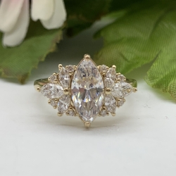 GOG Collection  Engagement Ring UNI-02-474286 thumbnail 1